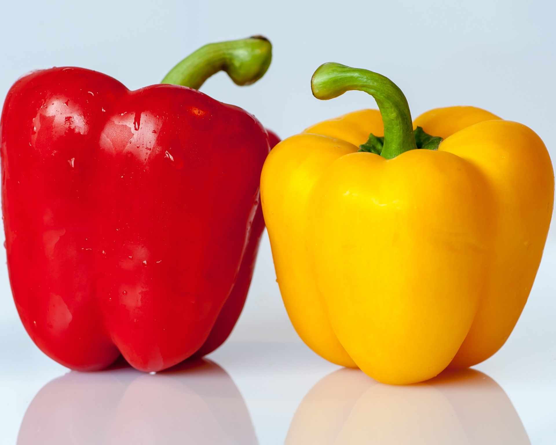 Červená a žltá paprika