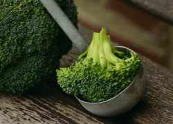 Surová brokolica