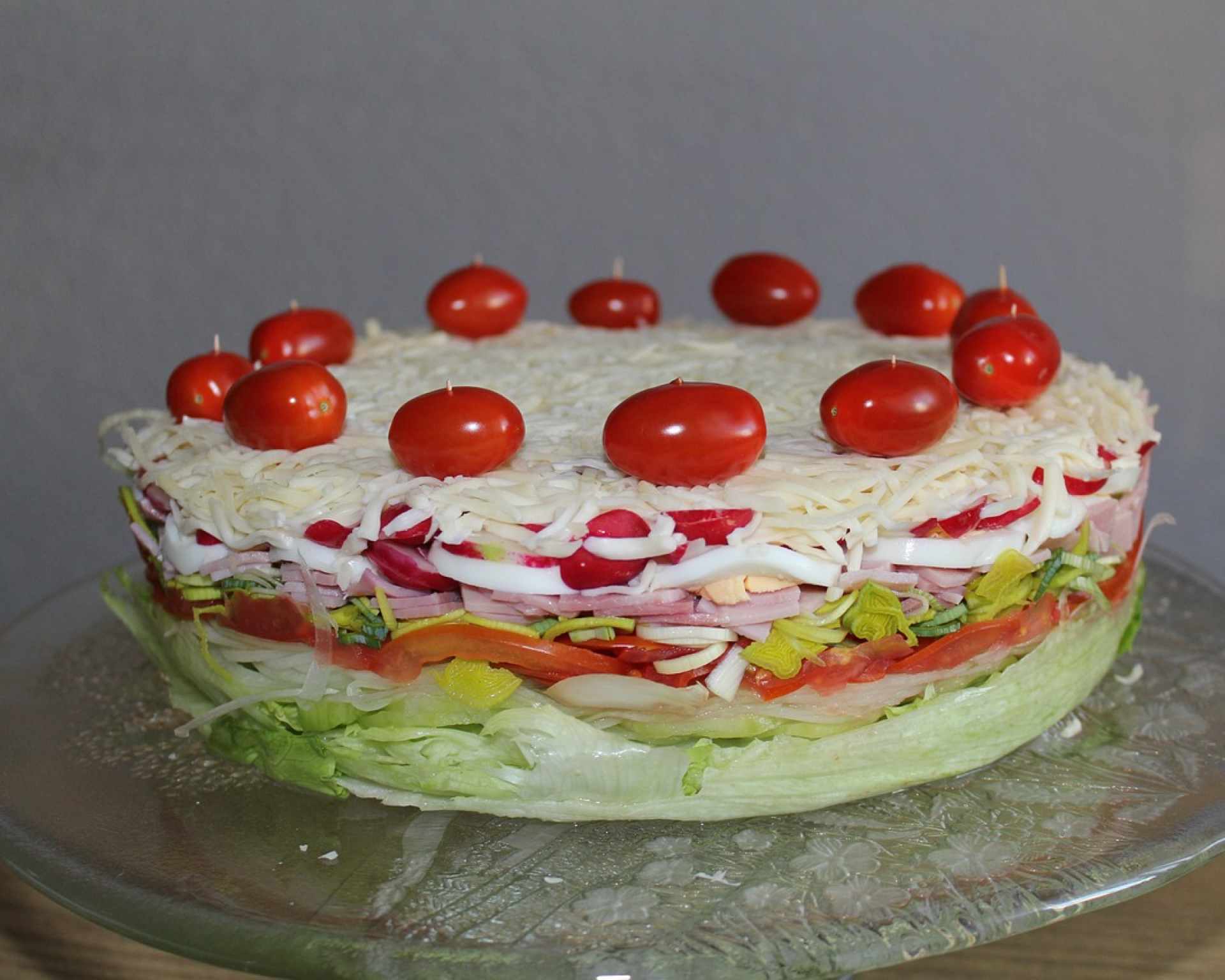 Šalátová torta