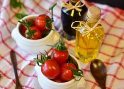 Ocot a jeho alternatívy pri príprave paradajkovej omáčky