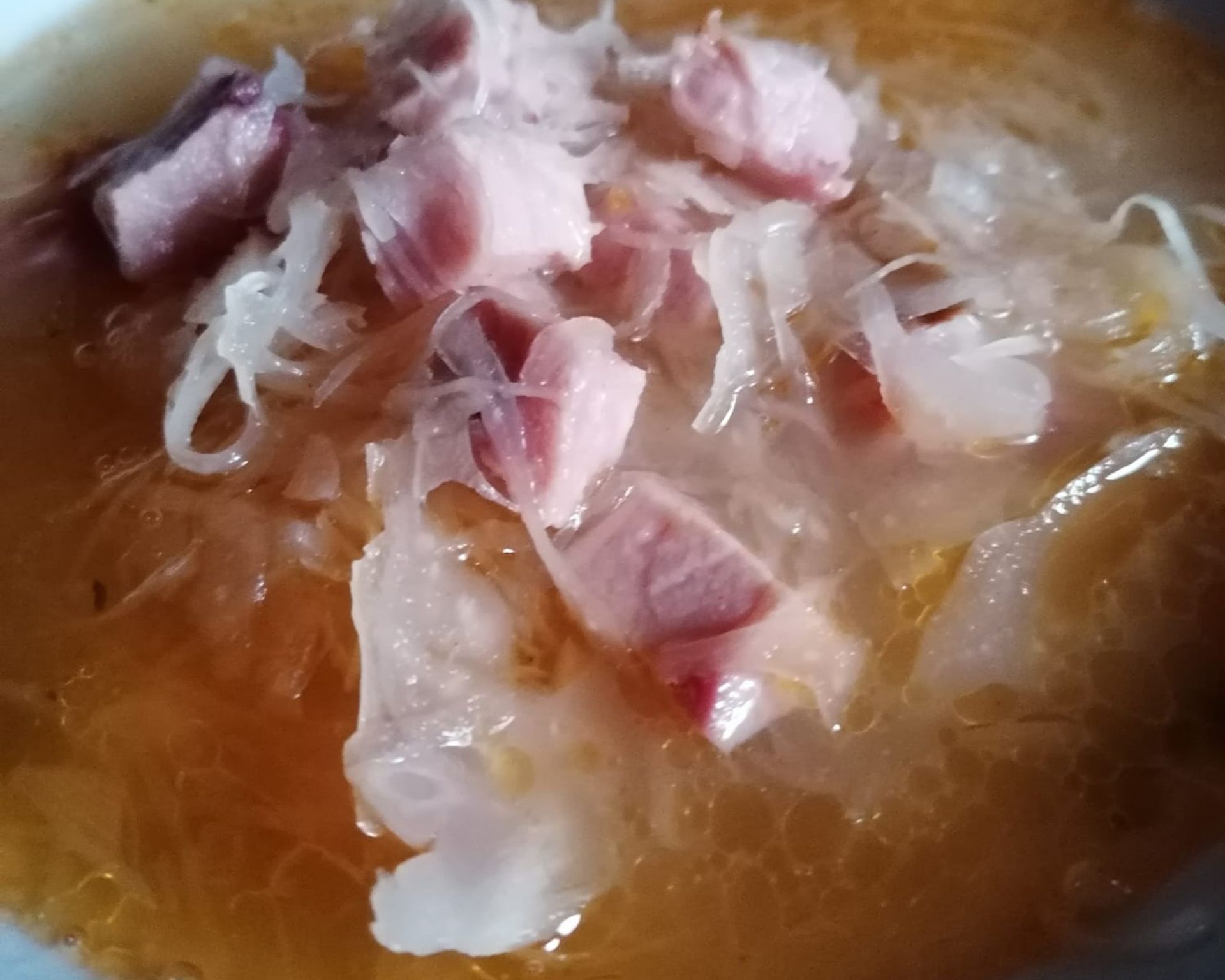 Recept kapustnica s údeným mäsom a slaninou